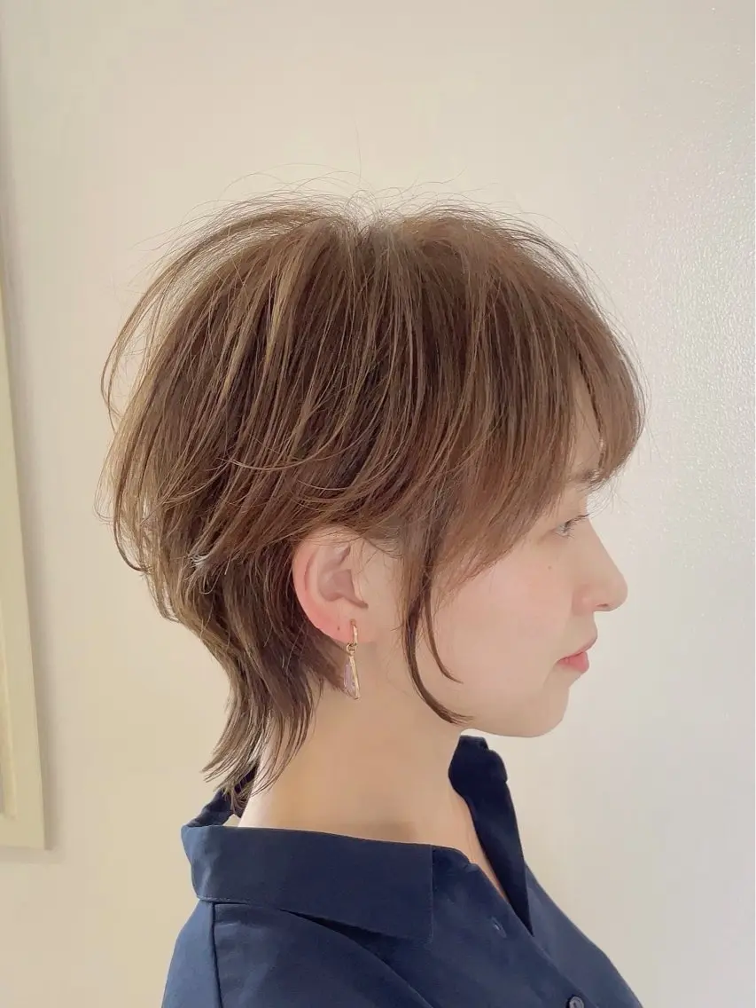 ショート カット ヘアカラー トリートメント I's 山口 翔太のヘアスタイル