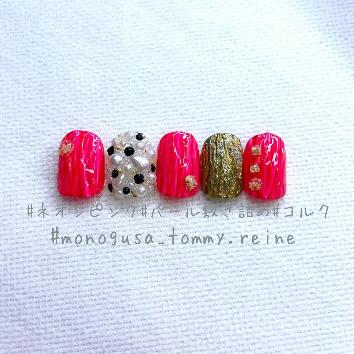 ネイル ピンク 赤色 ハンドネイル nailbios .tomo.のネイルデザイン