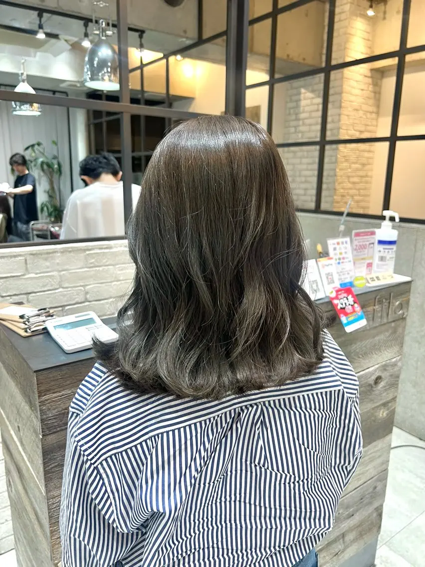 ミディアム カラー アディクシーカラー グレージュ オリーブグレージュ オリーブグレー カット ヘアカラー トリートメント 🌿ニュアンス/髪質 改善🌿Fukudaのヘアスタイル
