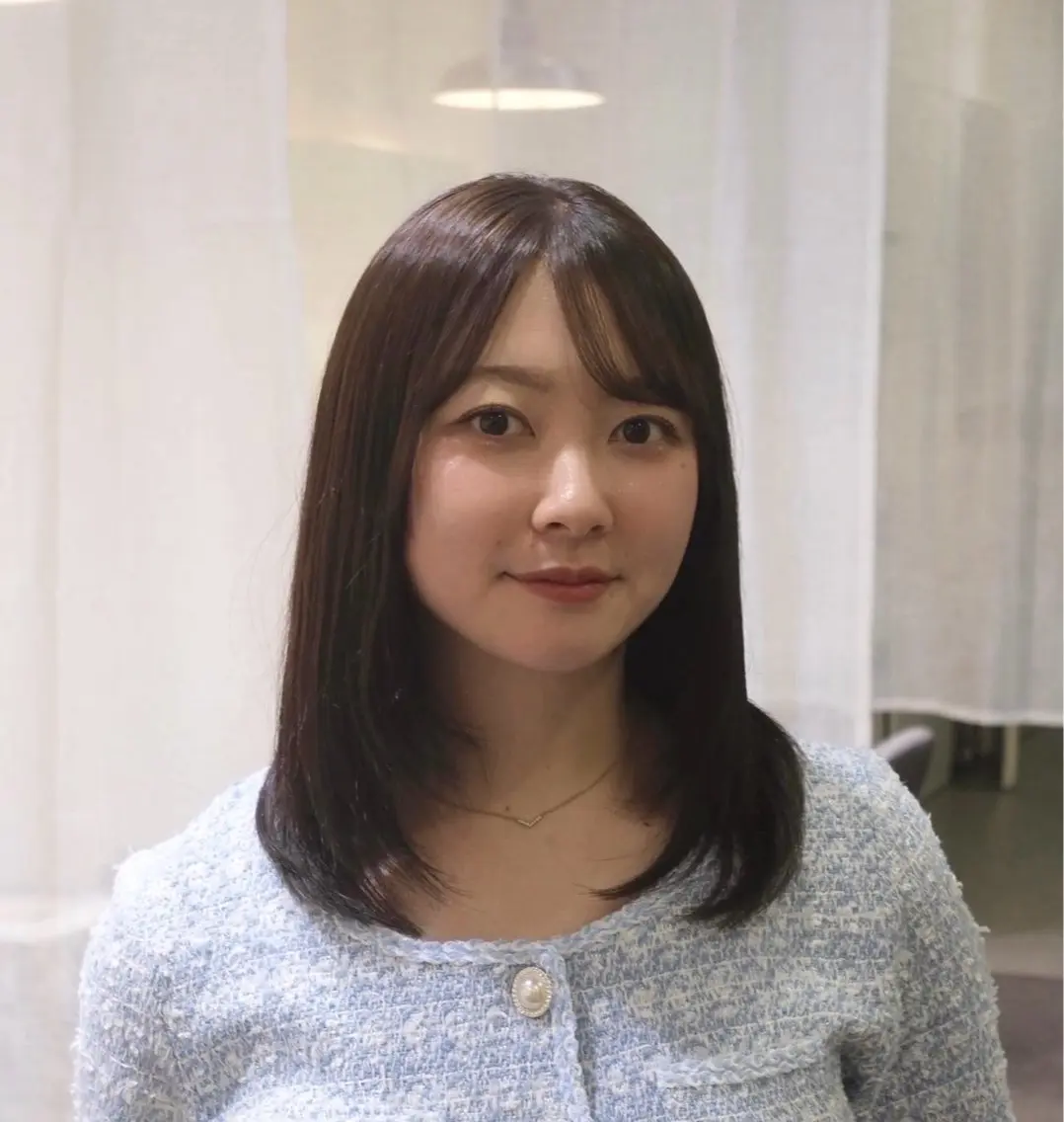 ミディアム カラー ヘアアレンジ 平丸 じんのヘアスタイル