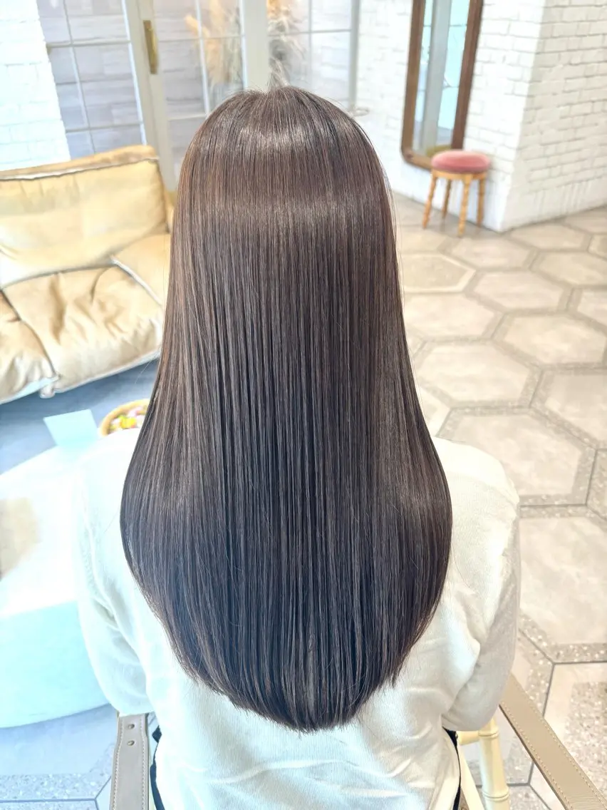 ロング 髪質改善 縮毛矯正 トリートメント カット ヘアカラー 縮毛矯正 トリートメント 堀江美容室 千晶のヘアスタイル