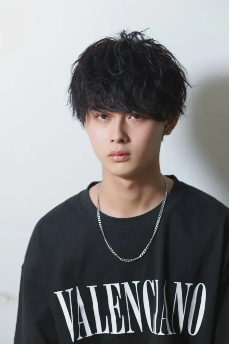 パーマ メンズ メンズパーマ メンズツイストパーマ ツイストパーマ カット パーマ トリートメント TELA HAIR 副代表RIKUのヘアスタイル