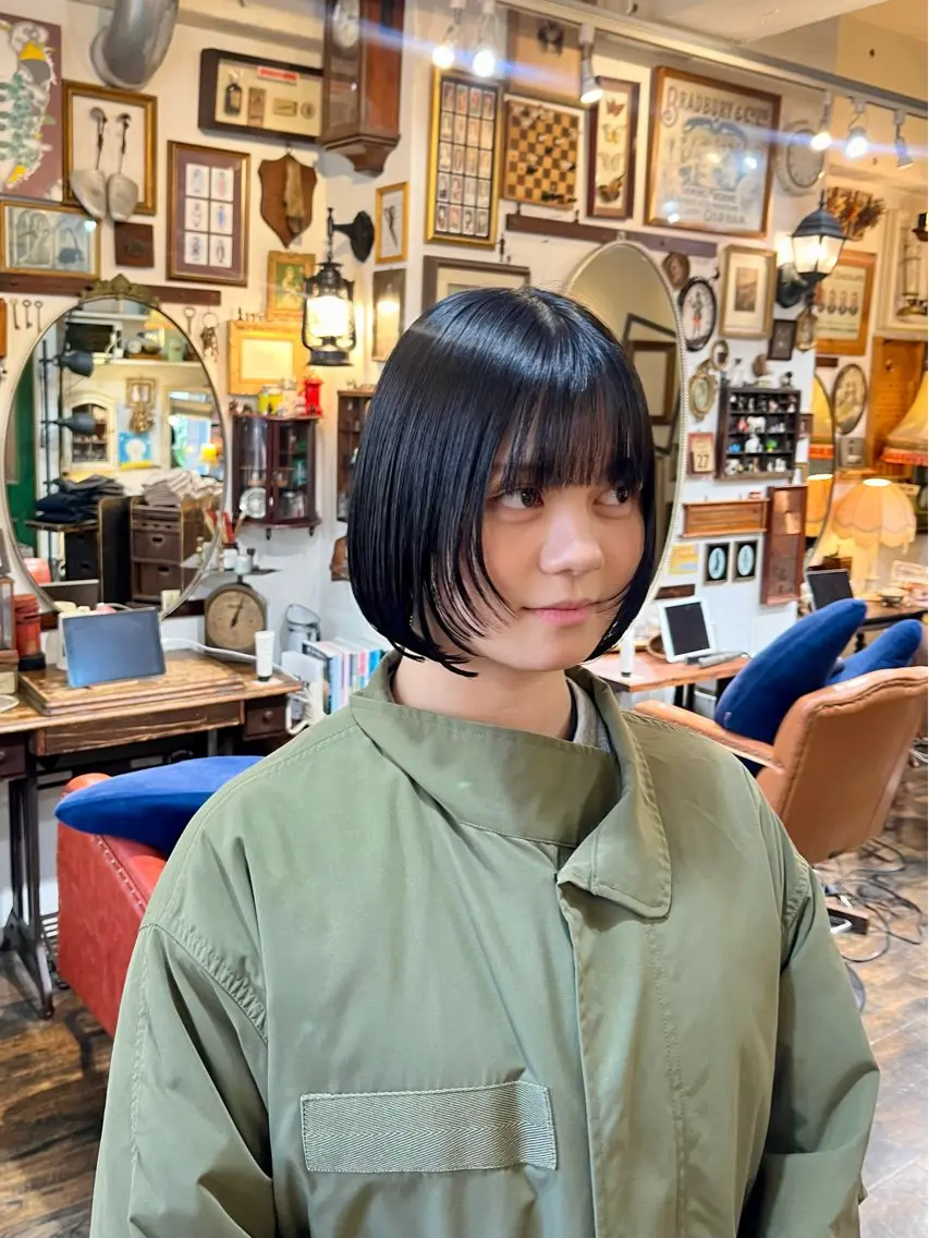 ショート カラー ボブレイヤー ボブ レイヤーカット カット ヘアカラー トリートメント ヘッドスパ トレンドパーマ 🌱ショート/緒方椋のヘアスタイル