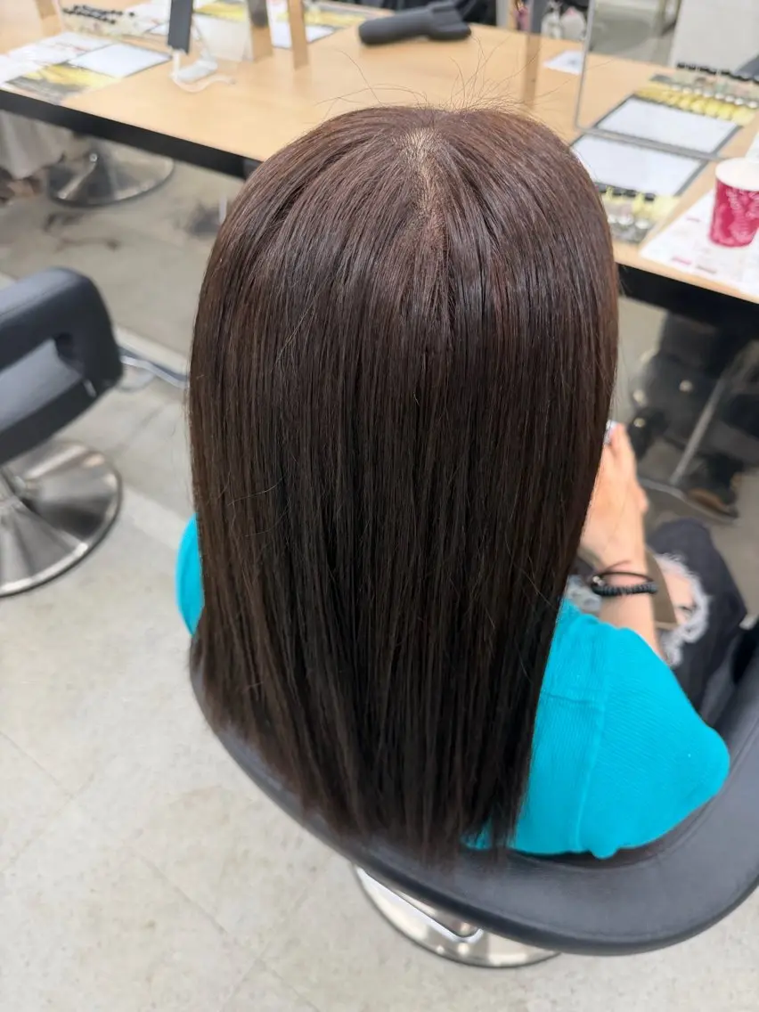 カラー 透明感カラー🫧 EMAのヘアスタイル