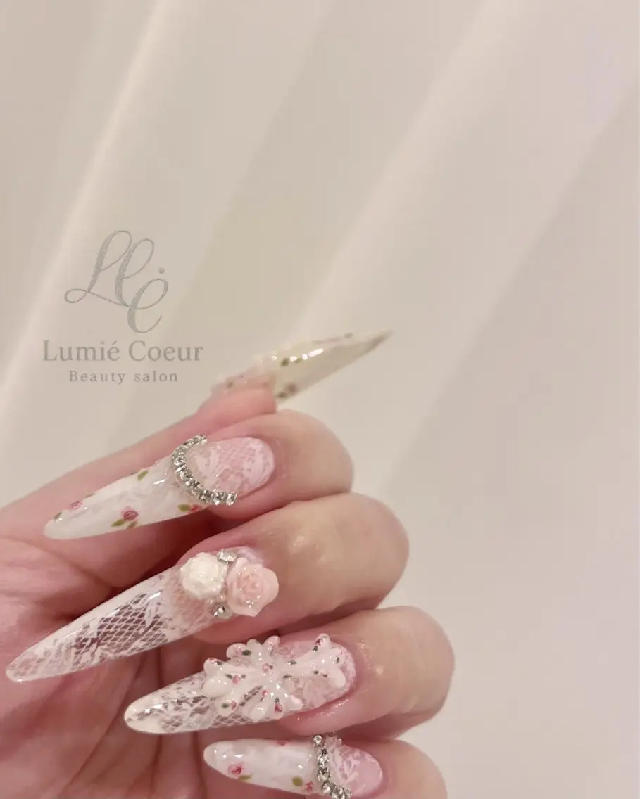 ネイル ハンドネイル LumiéCoeur Nanaeのネイルデザイン