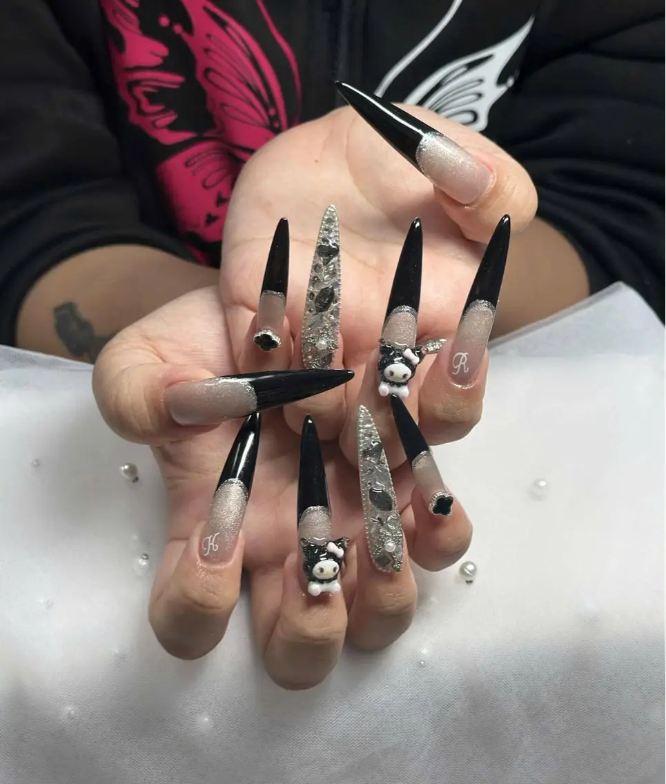 ネイル フレンチネイル ジェルネイル ハロウィン 韓国ネイル マグネットネイル Hbaby nailのネイルデザイン