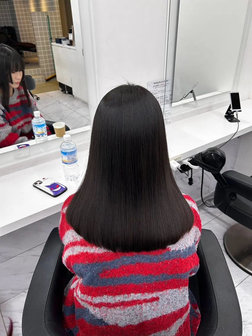 カラー パーマ ヘアアレンジ メンズ カット 縮毛矯正 トリートメント ヘッドスパ ヘアセット 🥯縮毛/レイヤー/ ベージュヘア🥯のヘアスタイル