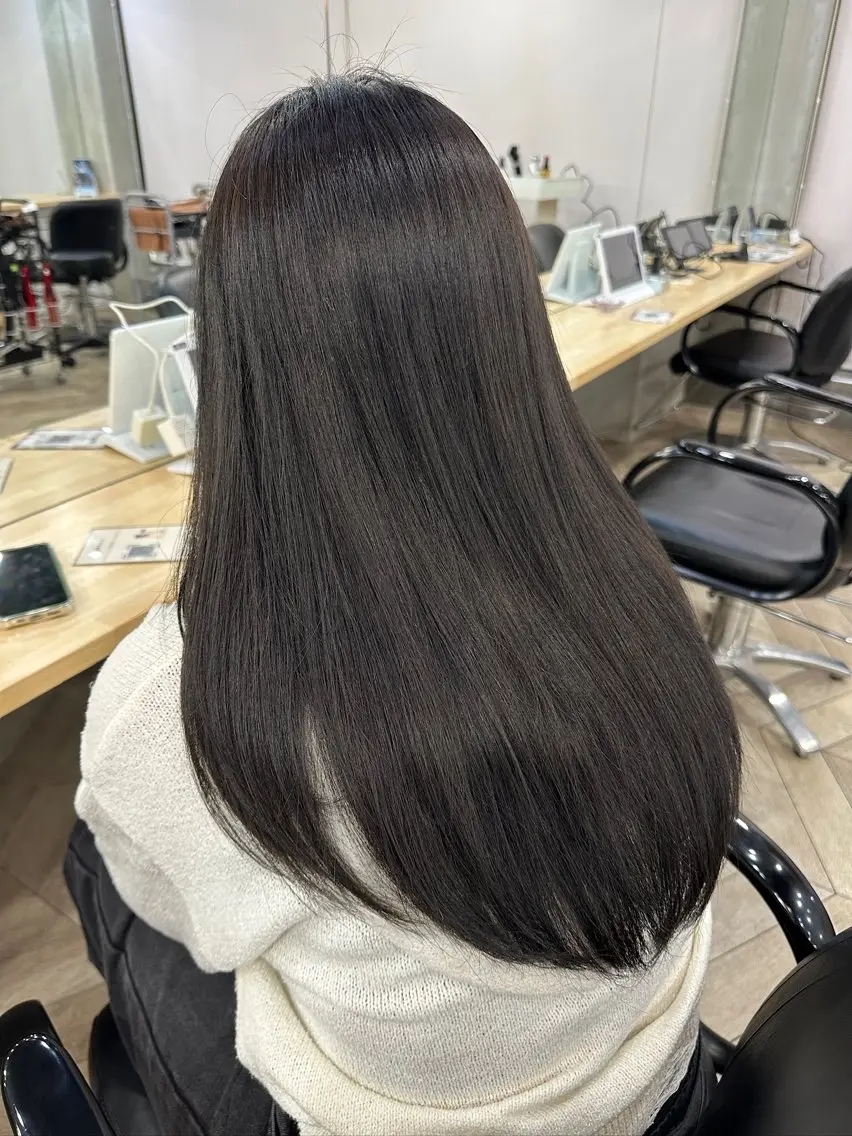 カット+艶髪縮毛矯正+バイカルテトリートメント4STEP✨✨の写真