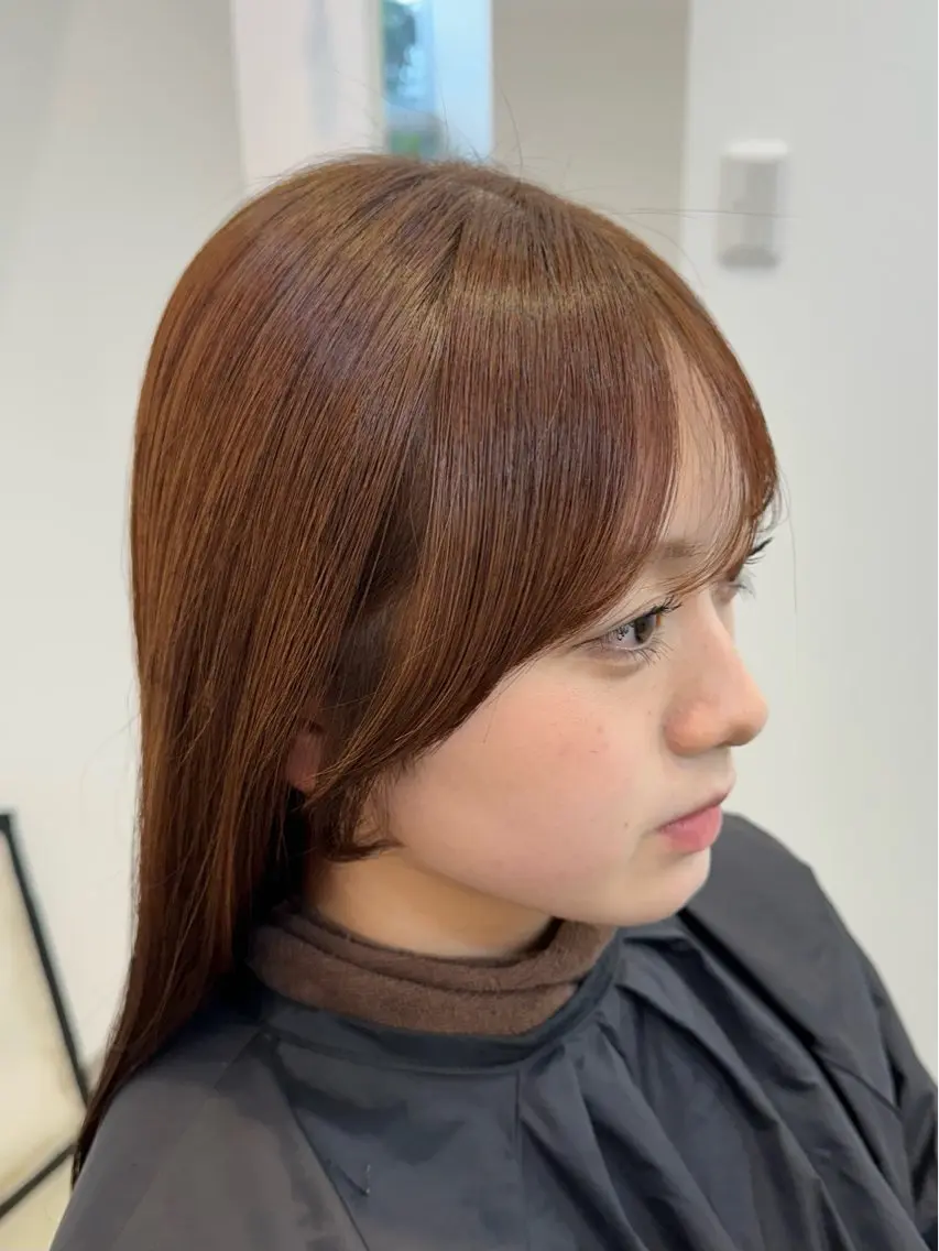ロング カラー ブラウンカラー オレンジ オレンジブラウン カット ヘアカラー トリートメント 茂木 理紗のヘアスタイル