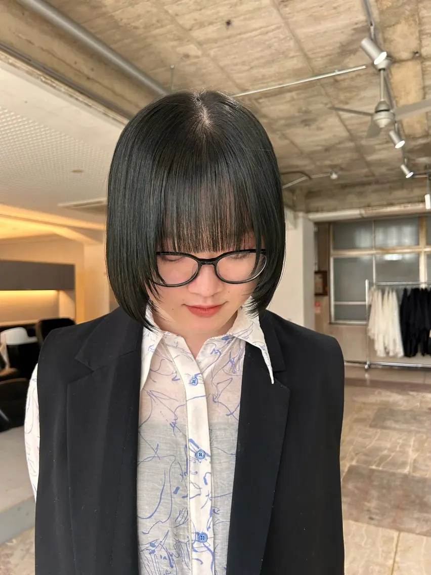 ショート ヘアカラー 玉置七海✨ /透明感/髪質改善のヘアスタイル