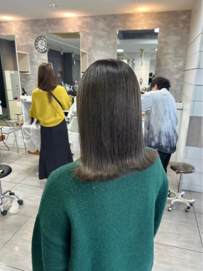 ミディアム カラー ヘアカラー 本尾 空大のヘアスタイル