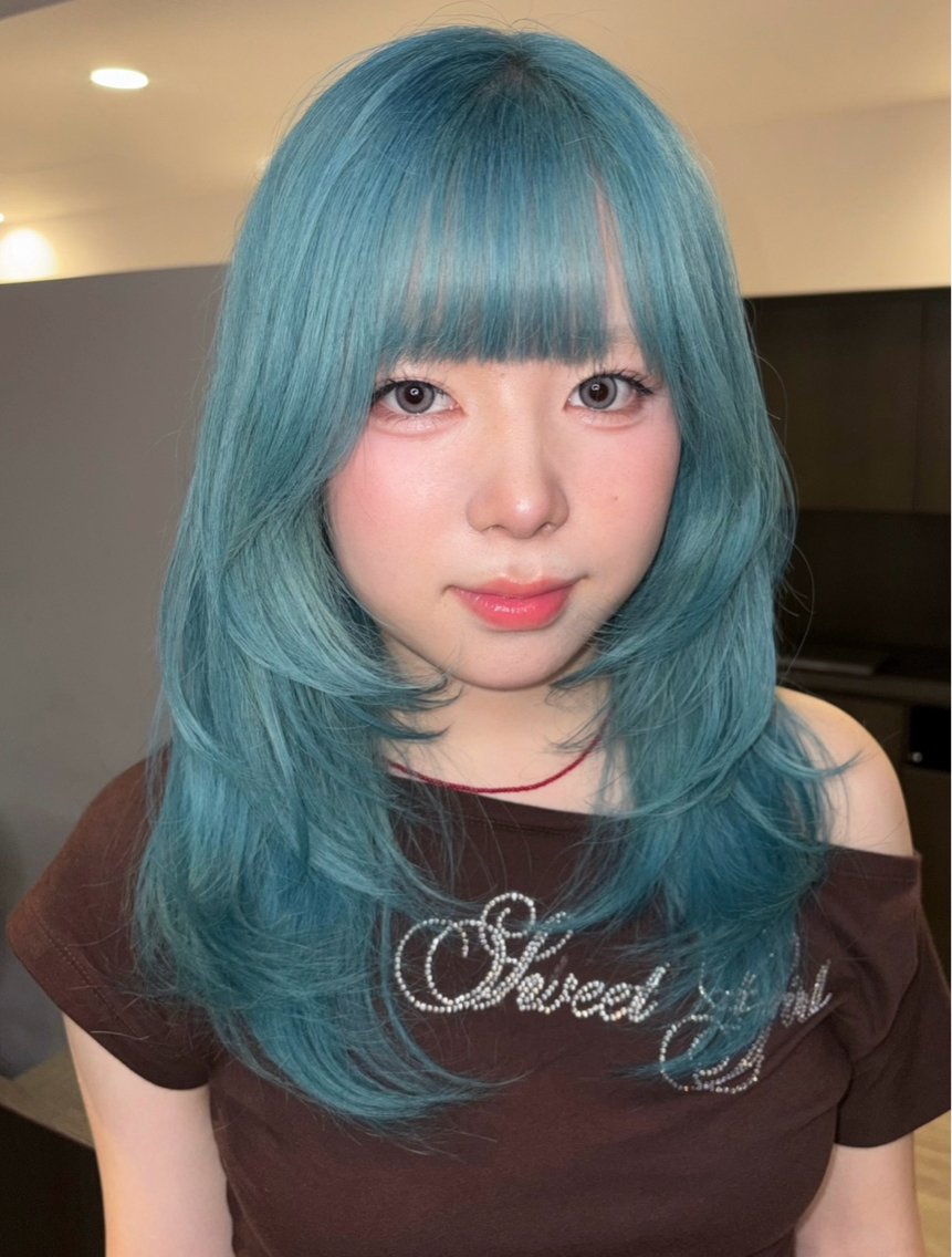 セミロング カット ヘアカラー トリートメント Cocona🦤 ハイトーン/レイヤーのヘアスタイル