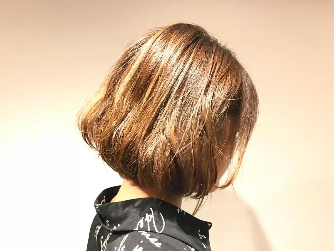 ショート BIANCO北堀江 AKANEのヘアスタイル