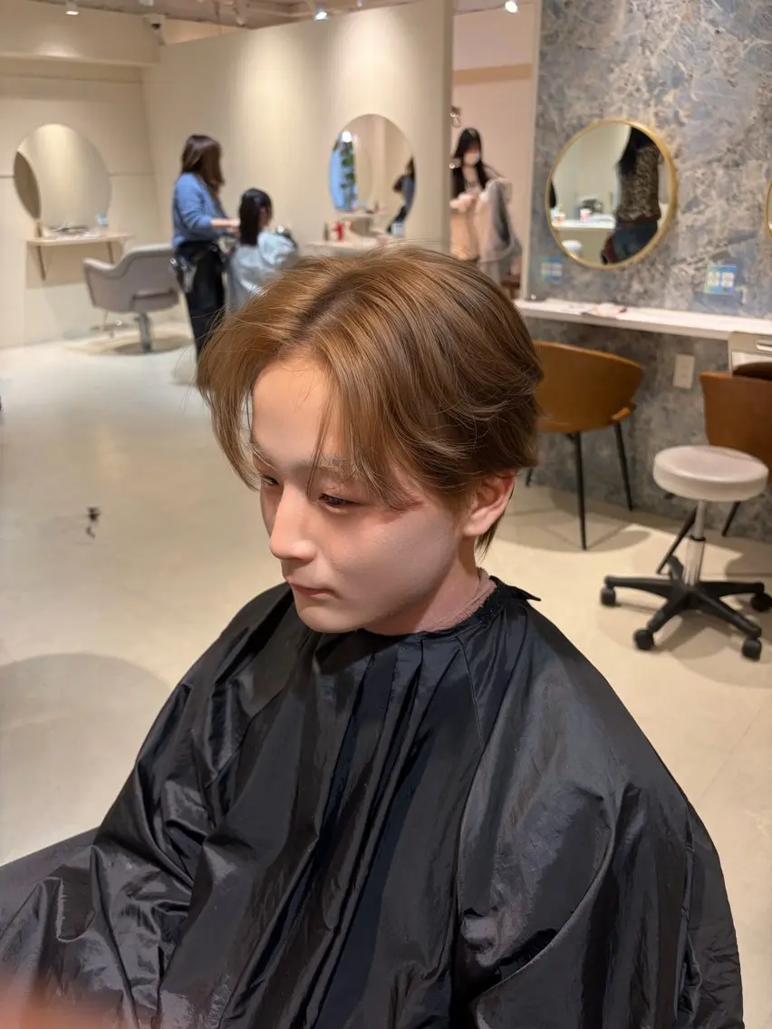 ショート カラー 韓国風ヘア カット CreBiA あきとのヘアスタイル
