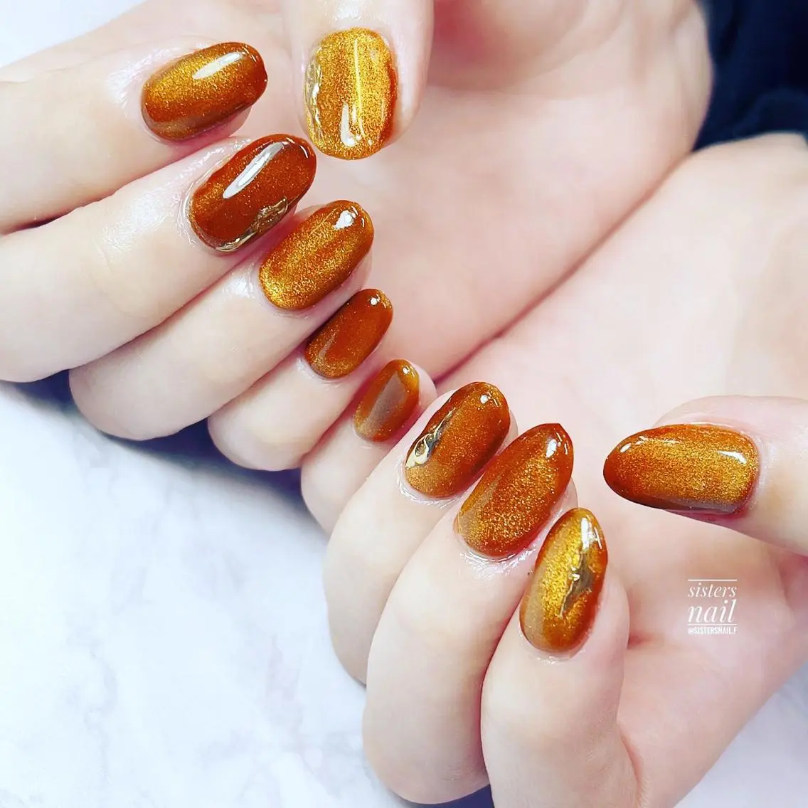 ネイル アートネイル マグネットネイル ニュアンスネイル オフィスネイル オレンジ sisters nail.fのネイルデザイン
