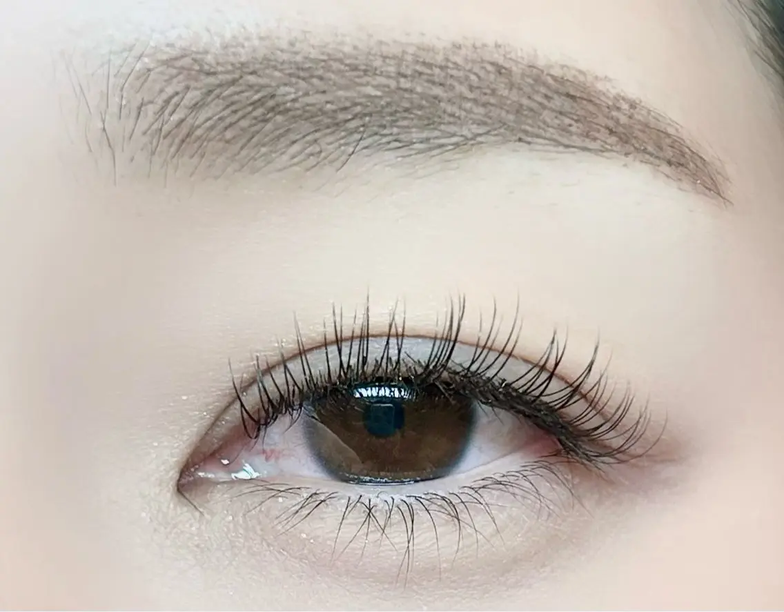 マツエク・マツパ フラットラッシュ bloom lash 丸山恵梨のマツエク・マツパデザイン