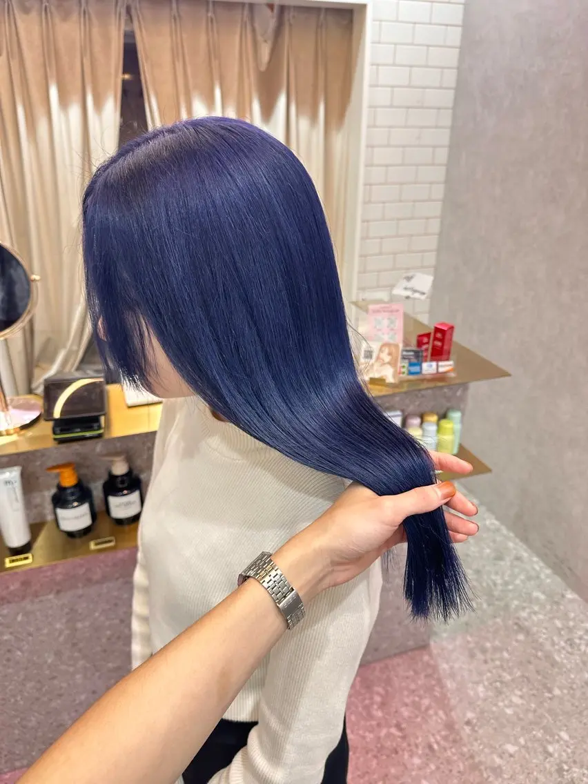 セミロング ヘアカラー 天神/ブリーチ/ ブリーチなしカラーのヘアスタイル