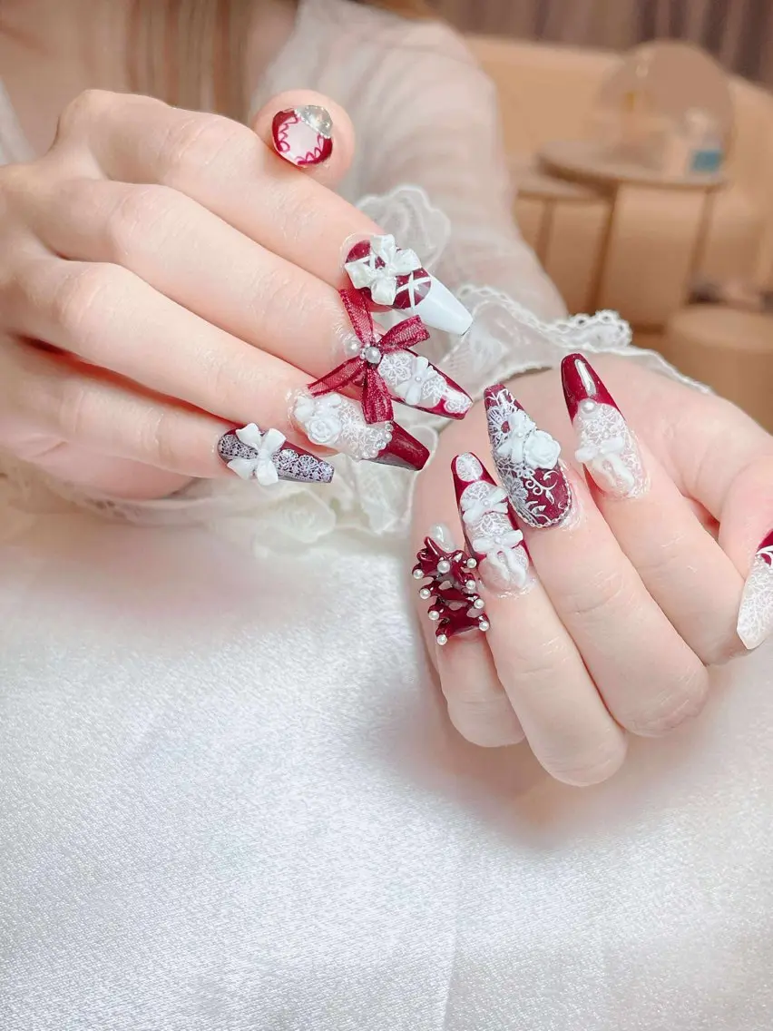 ネイル ジェルネイル スカルプネイル Queen Nail Salonのネイルデザイン