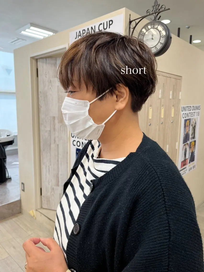 ショート カラー 切りっぱなしボブ ショートボブ ハンサムショート ボブ ショートヘア カット ヘアカラー トリートメント 初めてのショート お任せください✂️のヘアスタイル