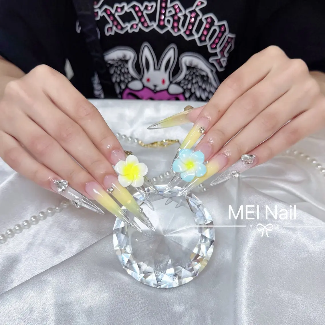 ネイル フレンチネイル キラキラネイル 韓国ネイル シンプルネイル ワンホンネイル ハンドネイル MEI Nailのネイルデザイン