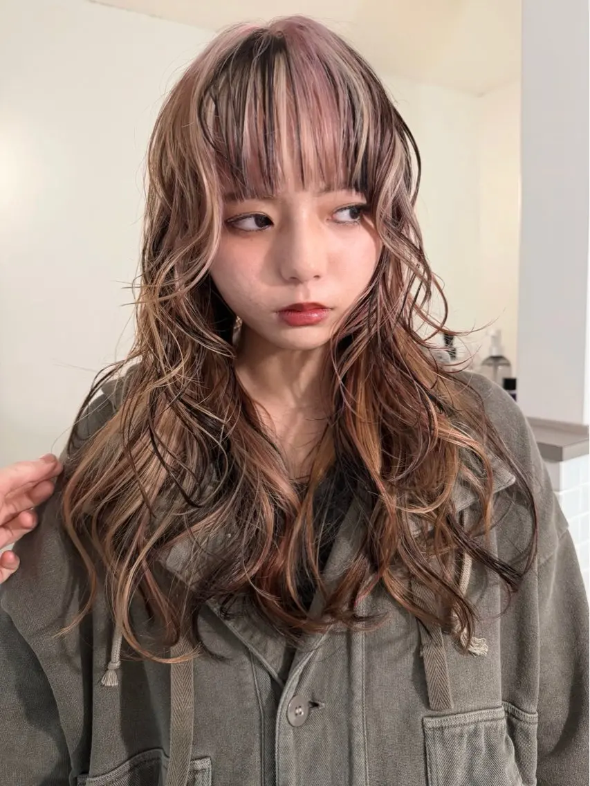 ロング カラー デザインカラー カット ヘアカラー トリートメント Kaito🐶 /デザイン/レイヤーのヘアスタイル