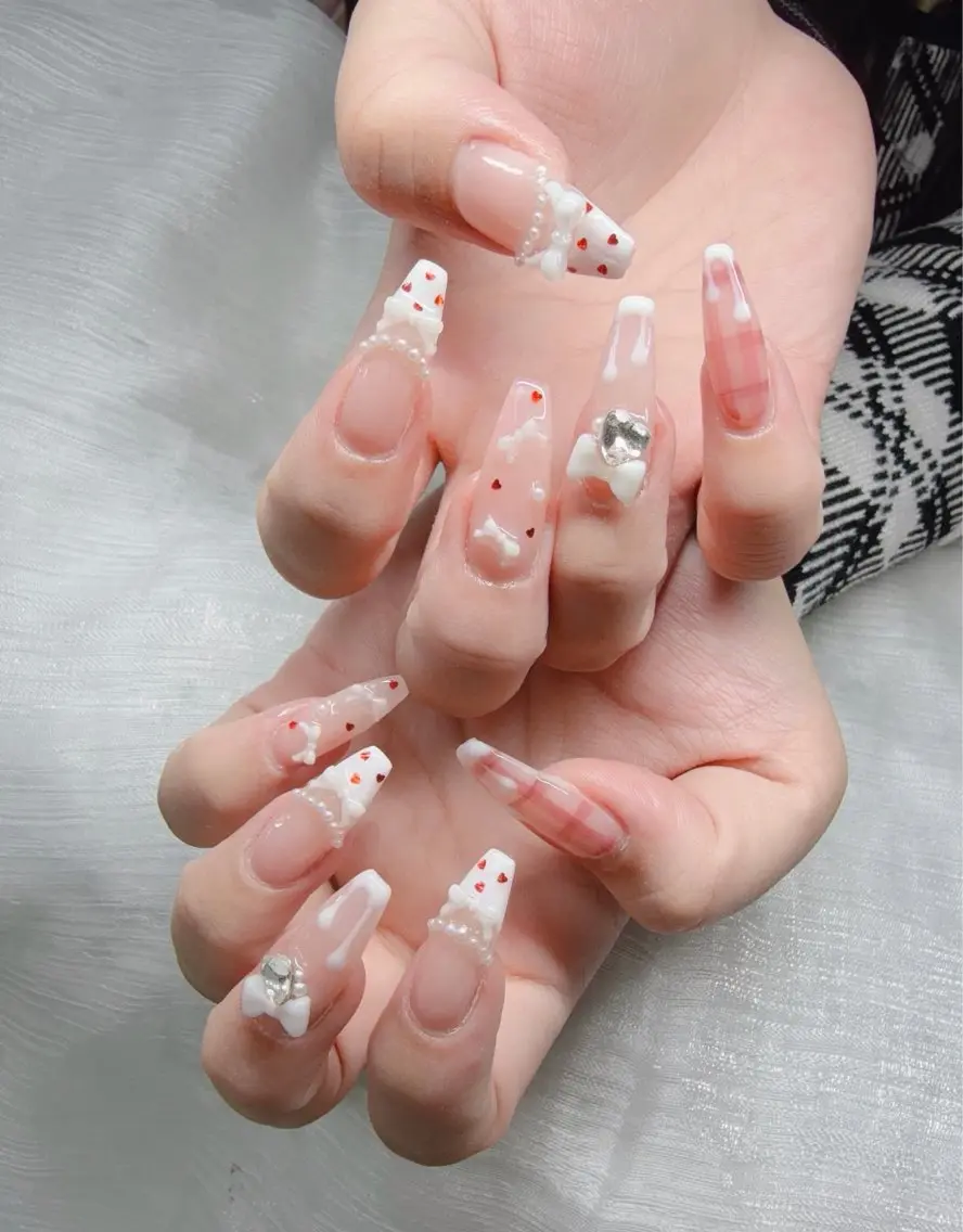 ネイル ハンドネイル Lee Nailsのネイルデザイン
