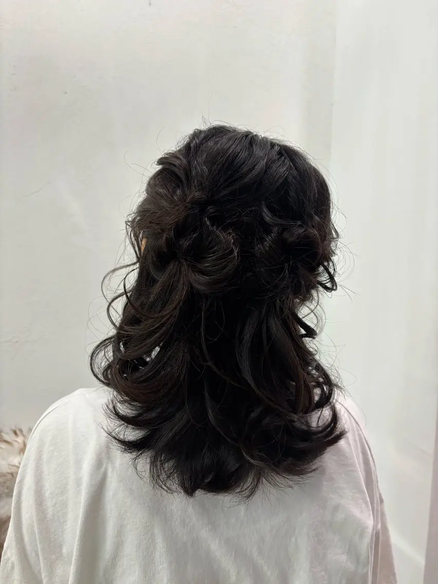 カラー ヘアアレンジ ヘアカラー Riku /透明感カラー🫧のヘアスタイル