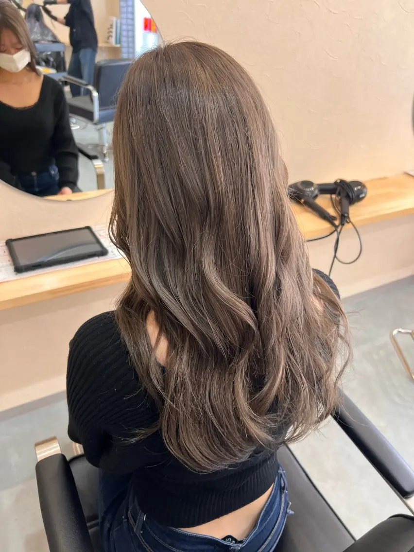 ロング カラー 🎀透明感カラー ／似合わせカット🎀のヘアスタイル