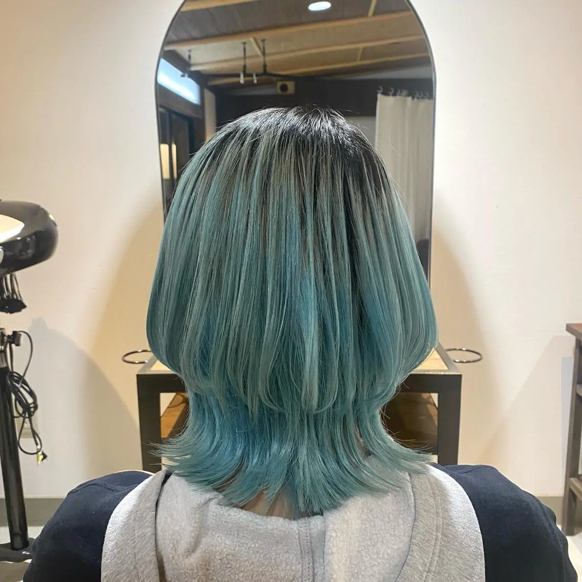 ミディアム 【novem】 serenのヘアスタイル