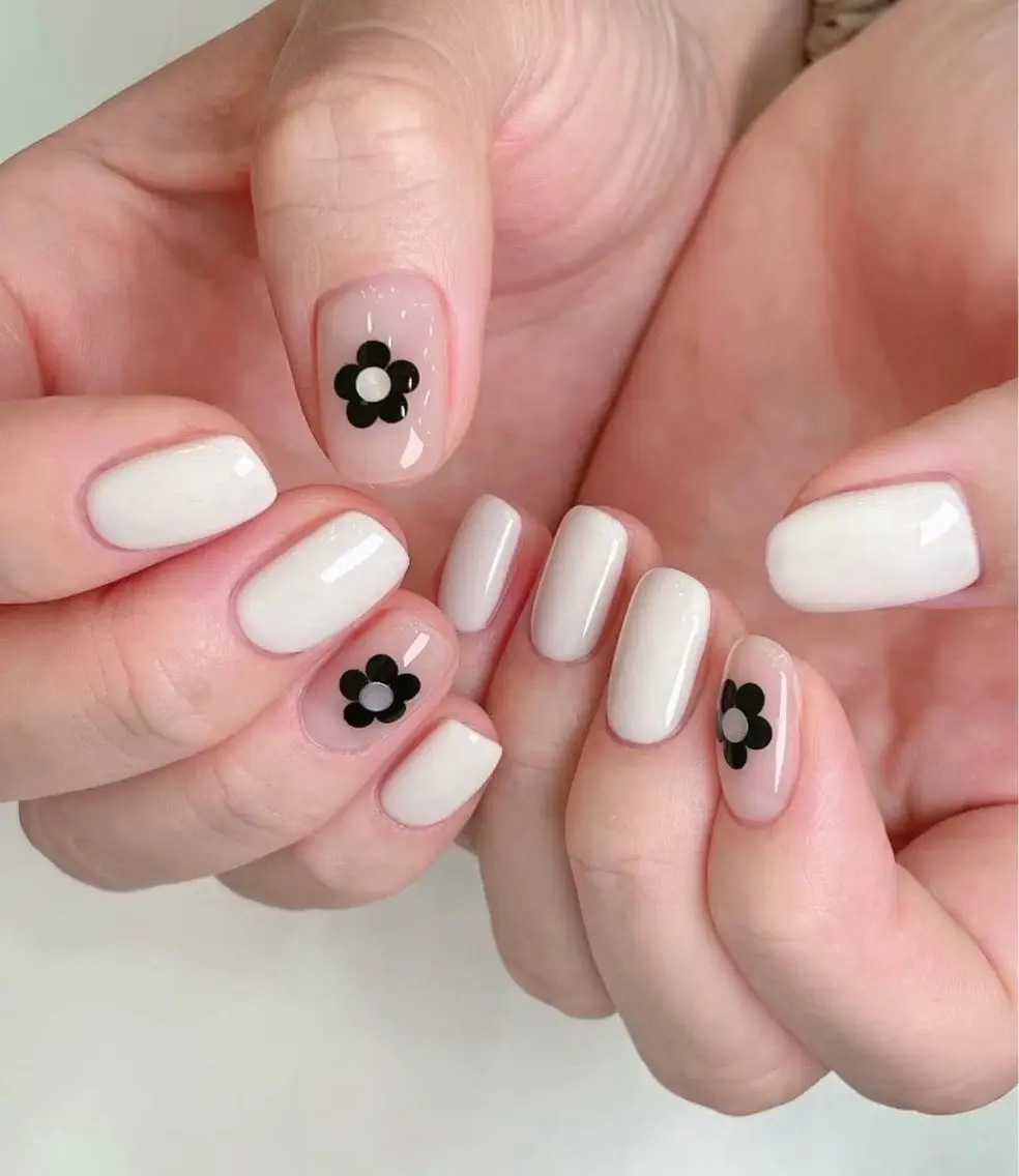 ネイル Sora Ruby Nailのネイルデザイン