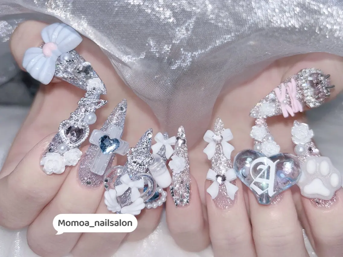ネイル 成人式 キラキラネイル 大理石ネイル(マーブル) スカルプネイル 夏ネイル ハンドネイル MoMoA Nail ネイル長さ出し専門店のネイルデザイン