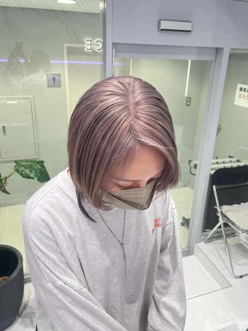 ミディアム カラー ベージュカラー グレージュ カット ヘアカラー トリートメント 菜々🦖新宿 men's特化のヘアスタイル