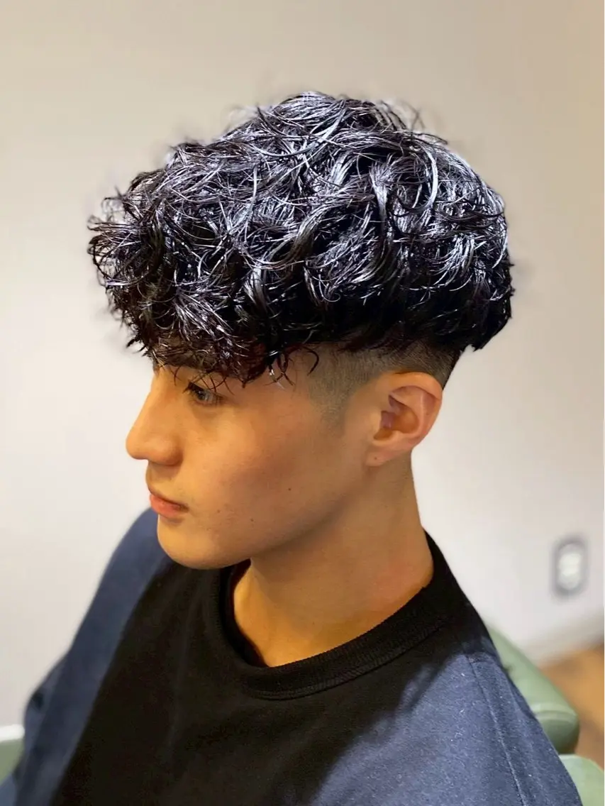 【メンズヘアの最先端】スペインカール ¥1000の写真
