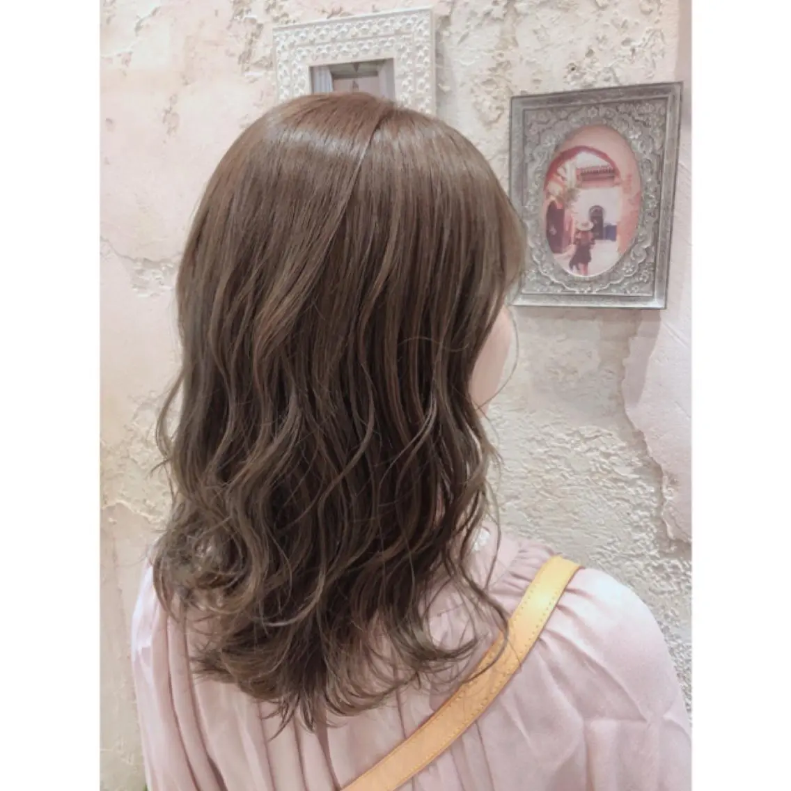 ミディアム アッシュ カット ヘアカラー トリートメント 代表山口ひな 髪質改善のプロのヘアスタイル