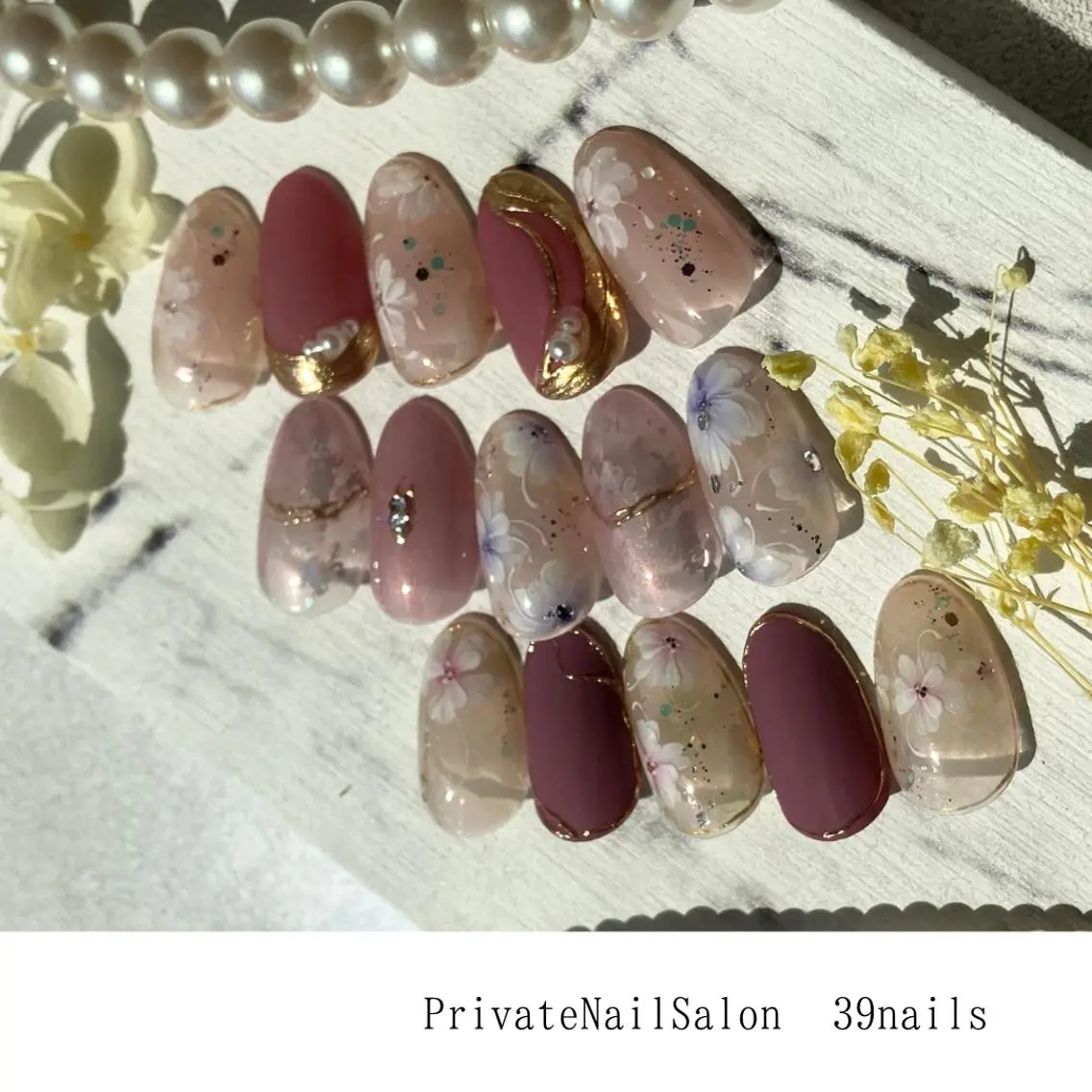 ネイル ボルドー フラワーネイル ニュアンスネイル オフィスネイル ピンク 39-nails EharaMikuのネイルデザイン