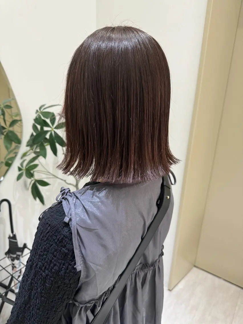 ショート カラー ベージュカラー ラベンダーカラー ラベンダーベージュ ボブ 外ハネヘア カット ヘアカラー トリートメント 透明感カラー ボブ ミディアム 齊木勇人のヘアスタイル