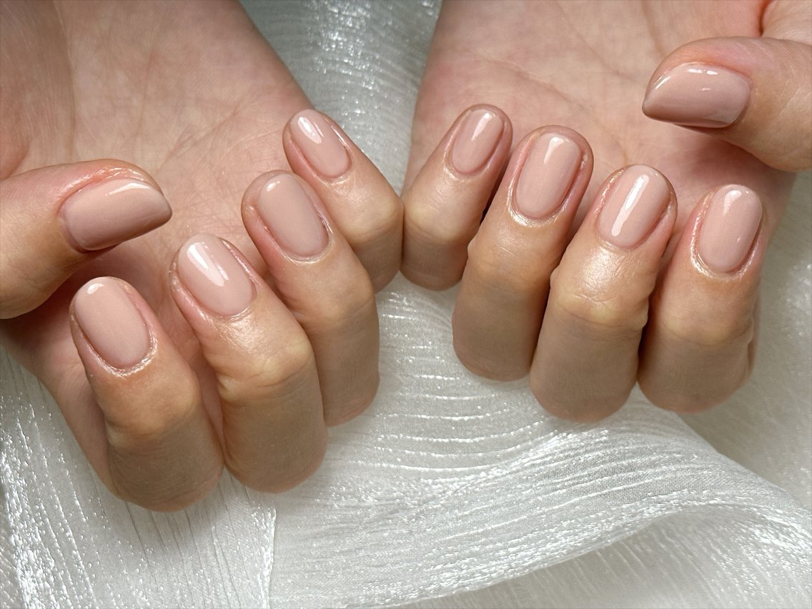 ネイル オーロラネイル フットネイル フレンチネイル ジェルネイル マグネットネイル ハンドネイル kiki nail たまプラーザのネイルデザイン