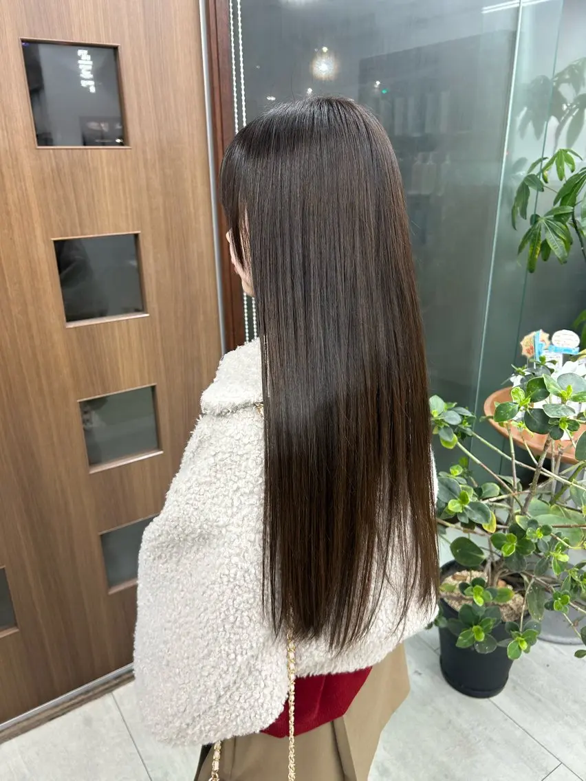 【色持ちさせたい方オススメ✨】☘️ one coler ＋treatment(お持ち帰りtreatment付)☘️🫧の写真