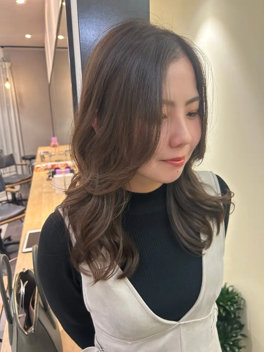 ロング パーマ デジタルパーマ カット パーマ hubhair レイヤー/透明感のヘアスタイル