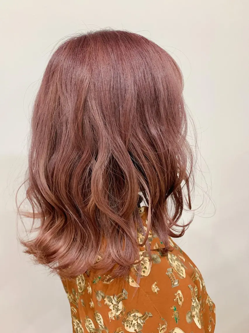 【全員】カットなし☆ブリーチ+艶カラー+潤いトリートメント🌈の写真