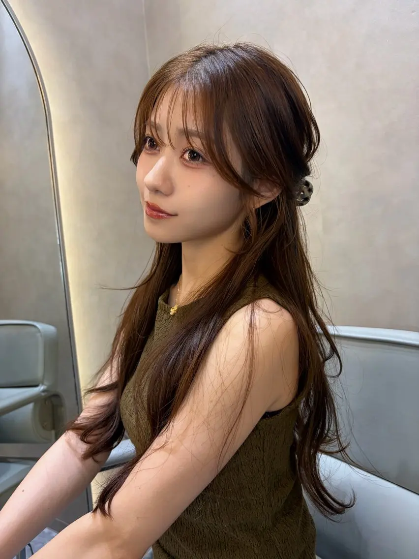 ロング カラー ヘアアレンジ ケアカラー 顔周りカット カット ヘアカラー トリートメント このか🕊️ベージュ /グレージュ/カットのヘアスタイル