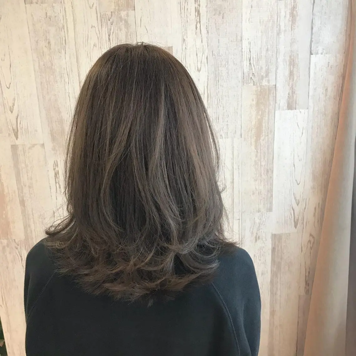 セミロング 渡邉 佑典のヘアスタイル