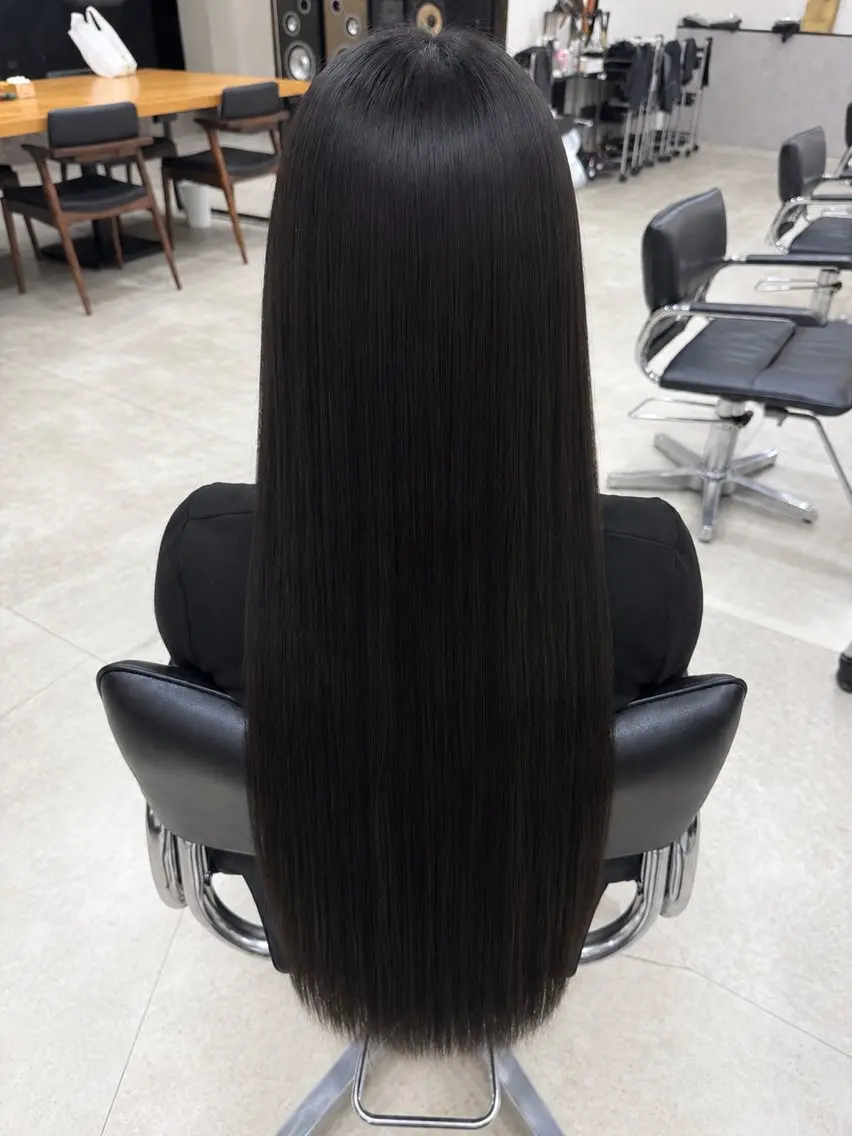 カラー ヘアカラー MAHIRO 美髪ハイトーンのヘアスタイル