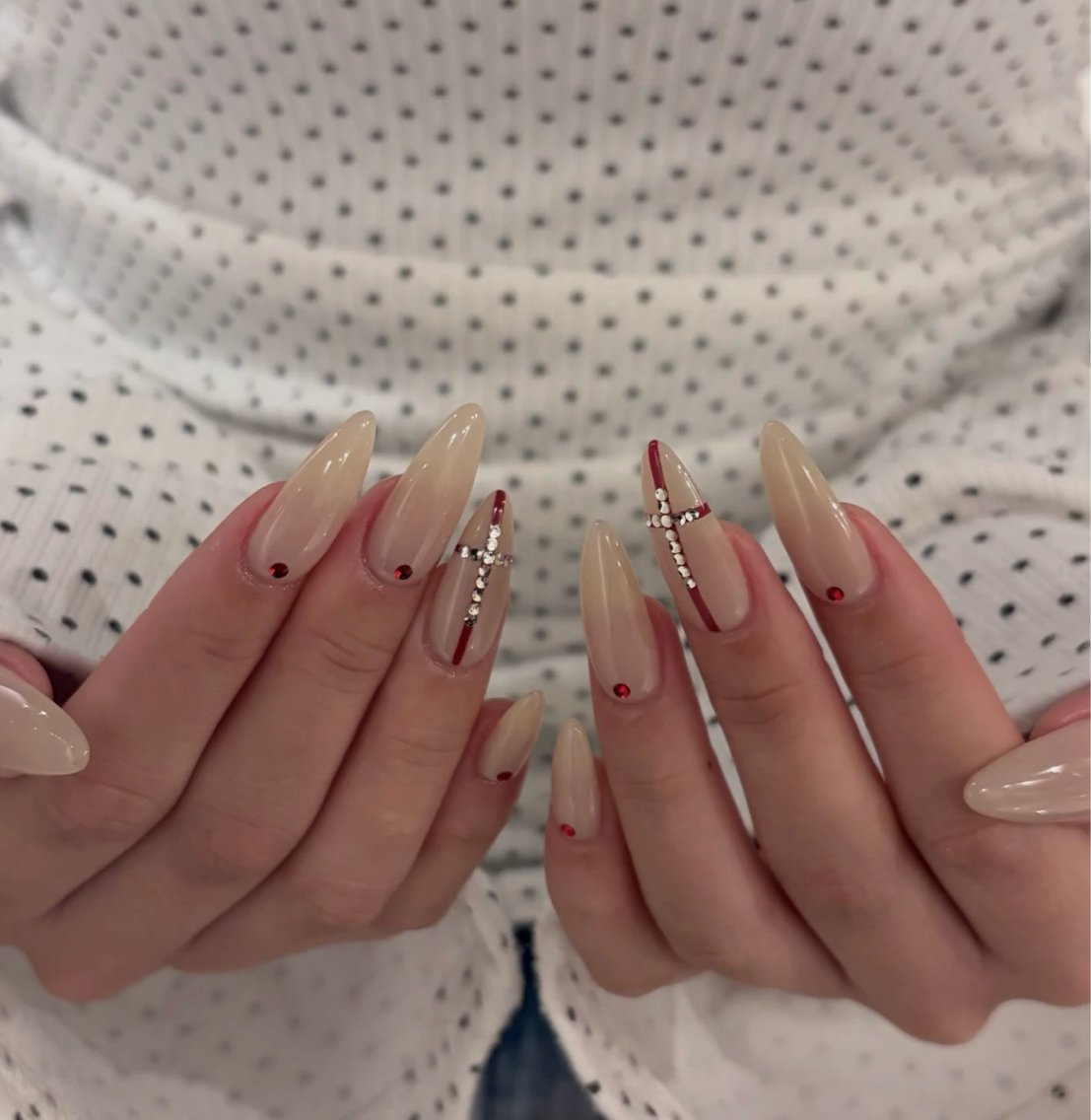 ネイル ハンドネイル NiJi Nailsのネイルデザイン