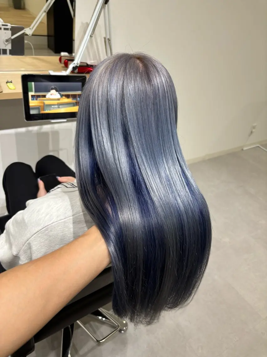 ロング ケアブリーチ 黒瀬有汰のヘアスタイル
