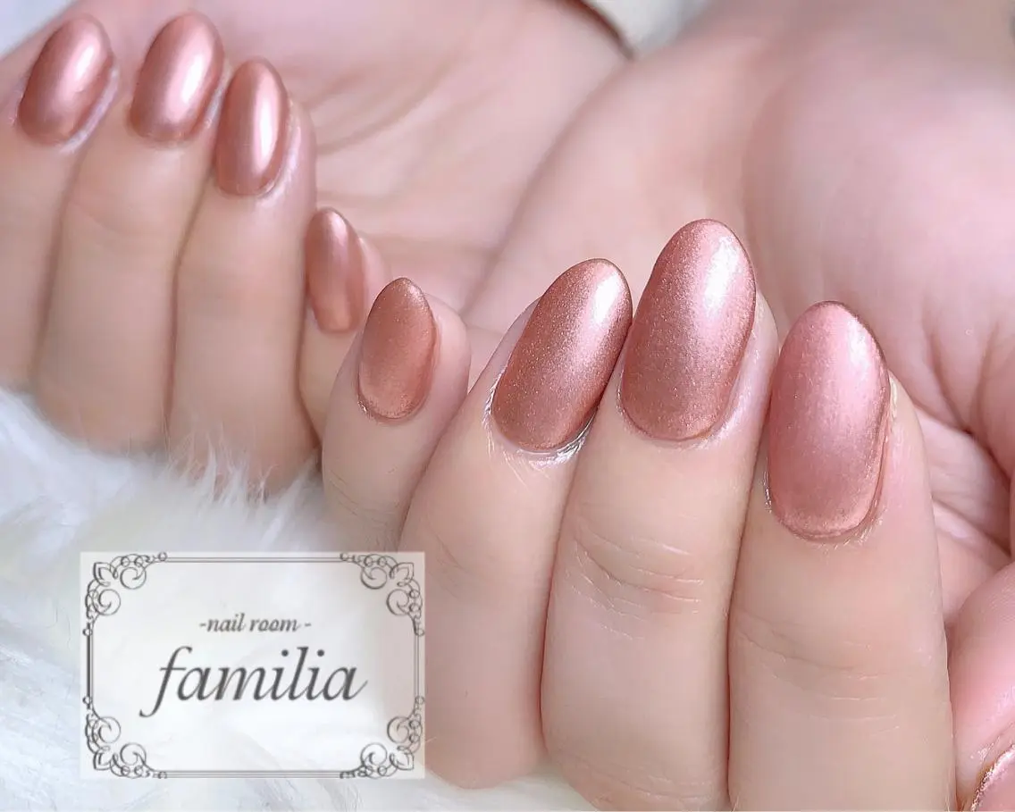 ネイル マットネイル ミラーネイル ピンク -nailroom- familiaのネイルデザイン