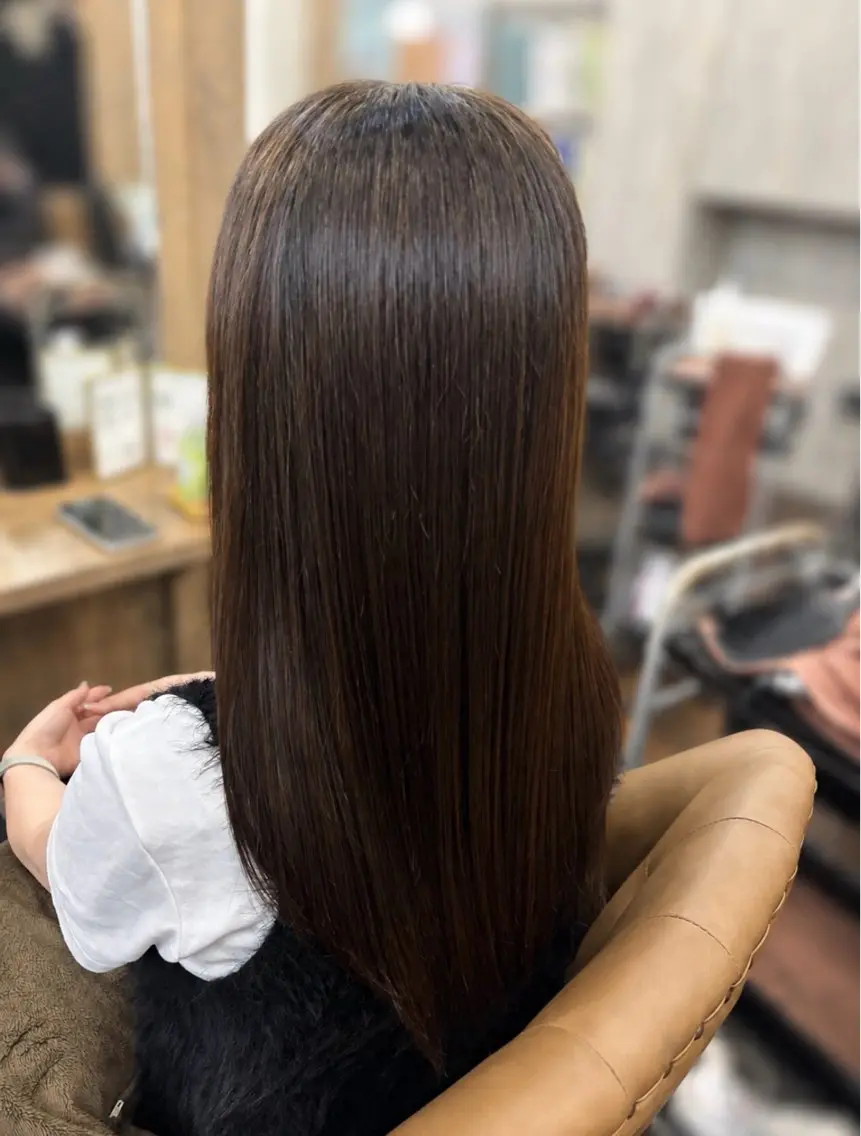 ロング カラー ベージュカラー 透明感カラー オリーブベージュ ヘアカラー トリートメント 透明感カラー / tsukasa𖥧のヘアスタイル