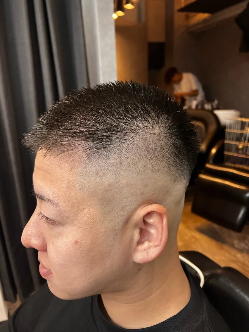 ショート カット メンズカット、パーマ 特化🔥🌊瀬川竜生のヘアスタイル