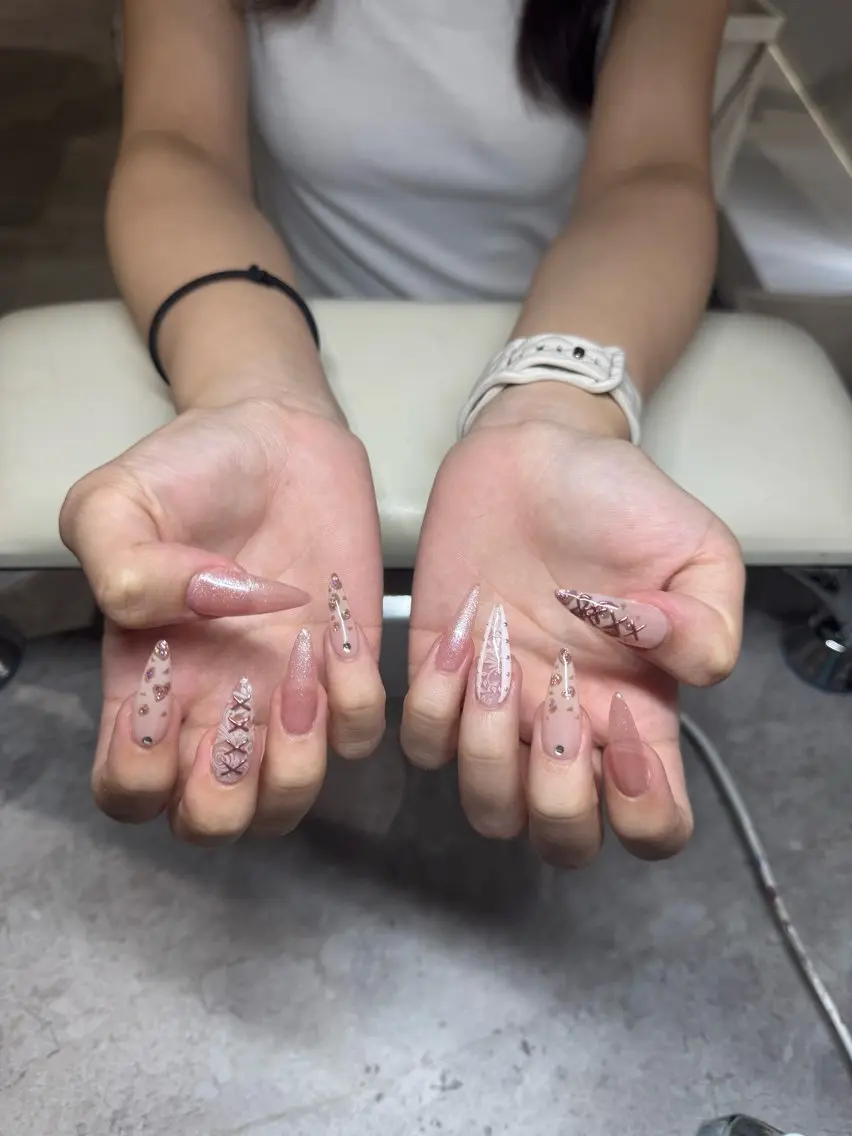 ネイル ハンドネイル IROHA NAIL 北村菜帆のネイルデザイン