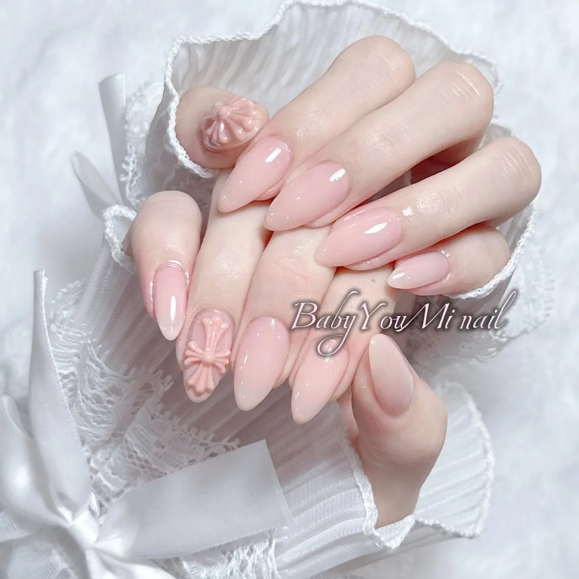 ネイル オーロラネイル チークネイル 成人式 フットネイル フレンチネイル ハンドネイル BabyYouMi nailのネイルデザイン
